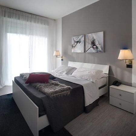 Roero Park Hotel Sommariva Perno 외부 사진