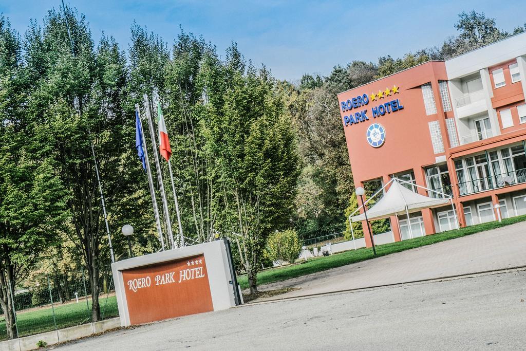 Roero Park Hotel Sommariva Perno 외부 사진