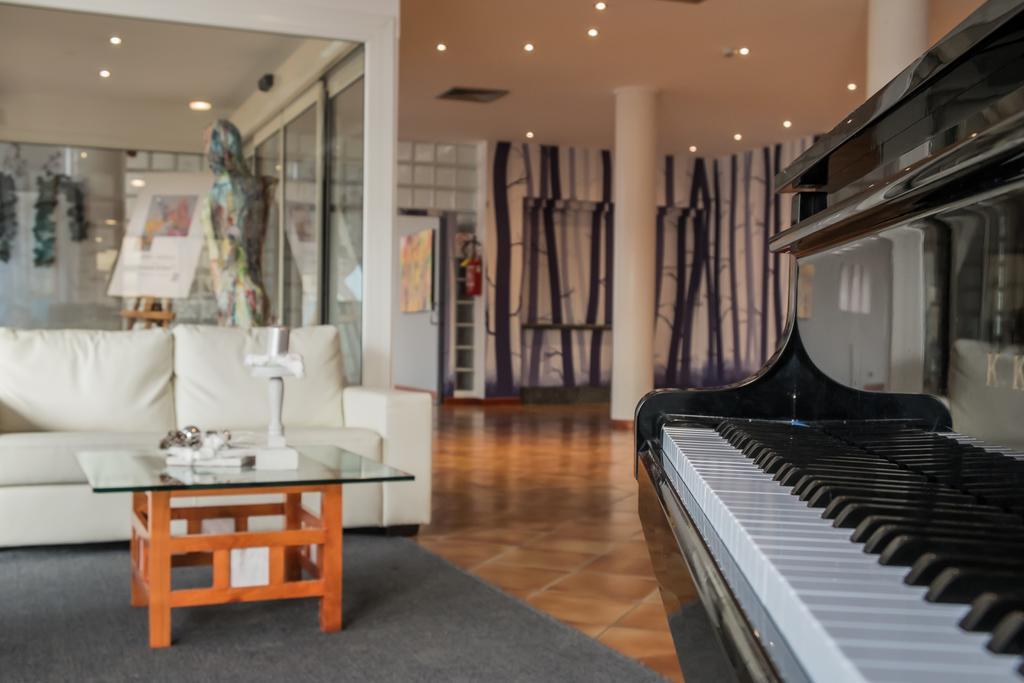 Roero Park Hotel Sommariva Perno 외부 사진