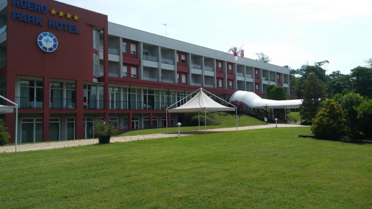 Roero Park Hotel Sommariva Perno 외부 사진