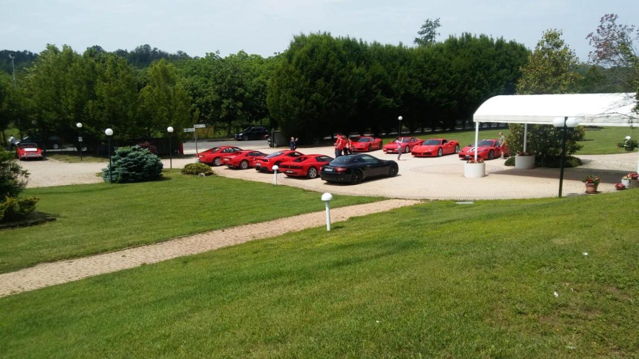 Roero Park Hotel Sommariva Perno 외부 사진