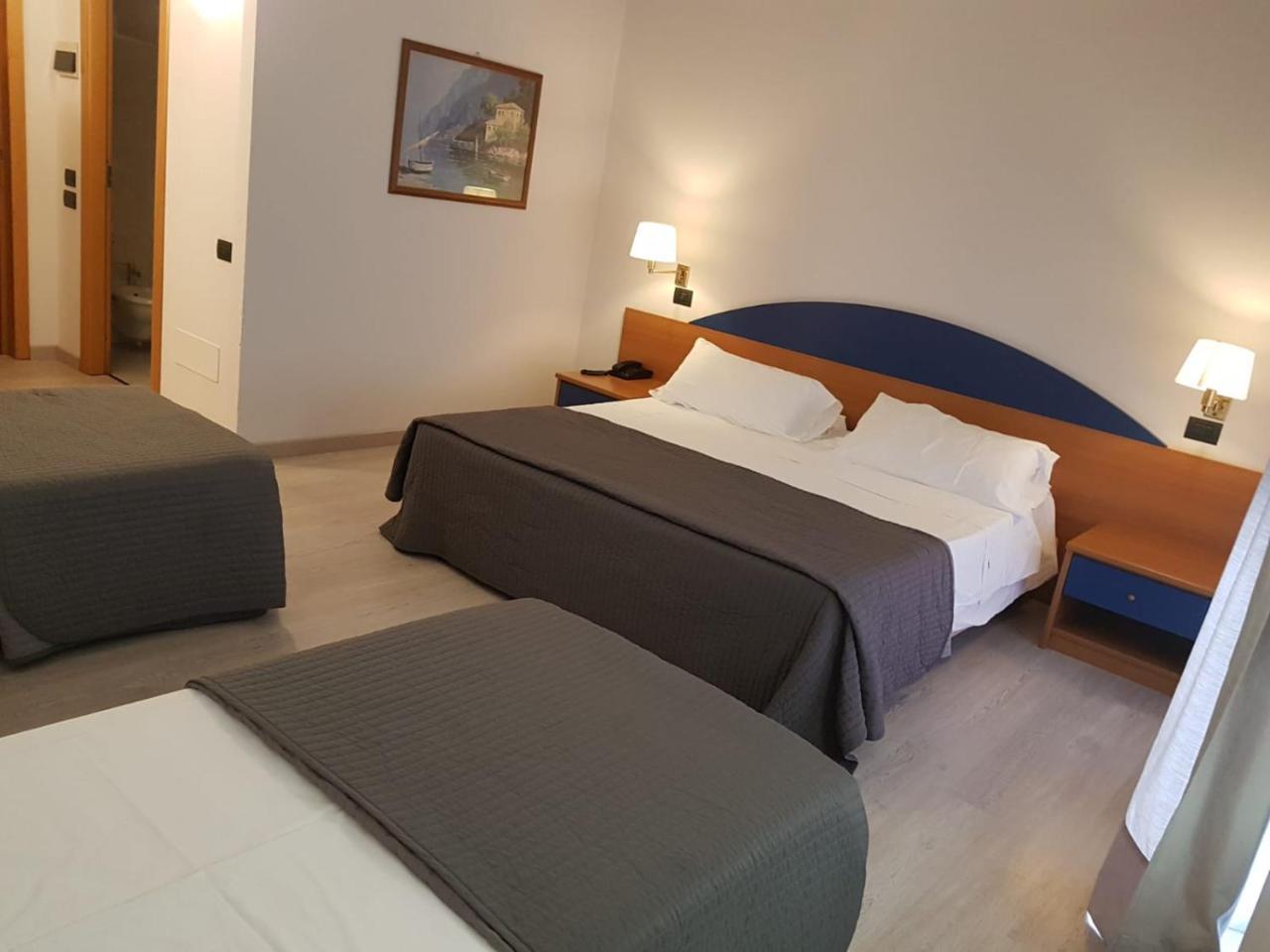 Roero Park Hotel Sommariva Perno 외부 사진